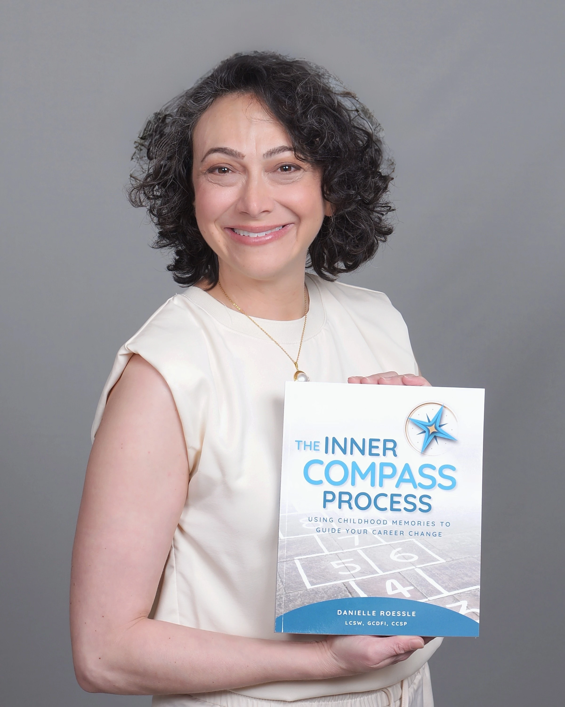 3666-danielle-roessle-inner-compass-process-1-17659363731447.jpg
